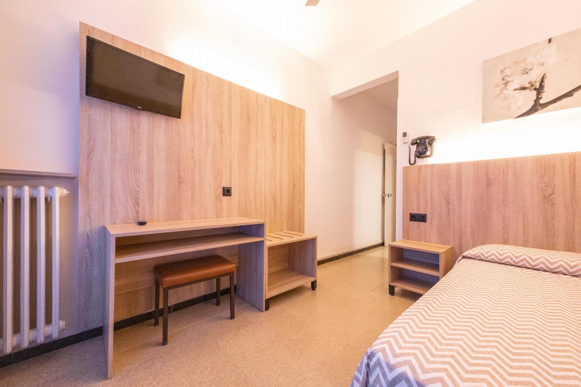 ל'אסטרטיט Hotel Bell Aire מראה חיצוני תמונה